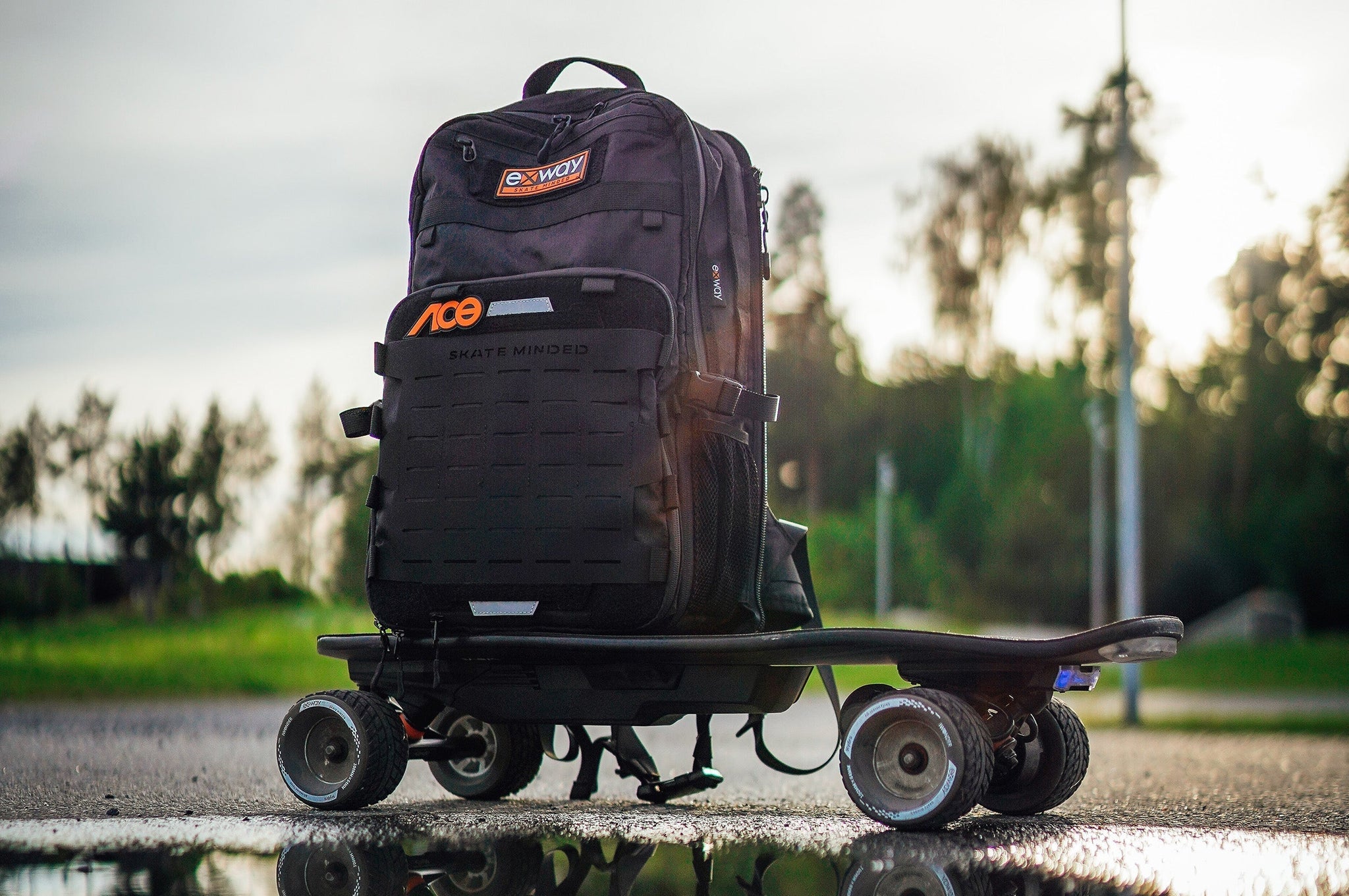 boosted backpack mini Moog PCK1003 Black () : Clothing, Shoes & Jewelry providing convenience and mobility for users Electric Skateboard Backpack Boosted Backpack