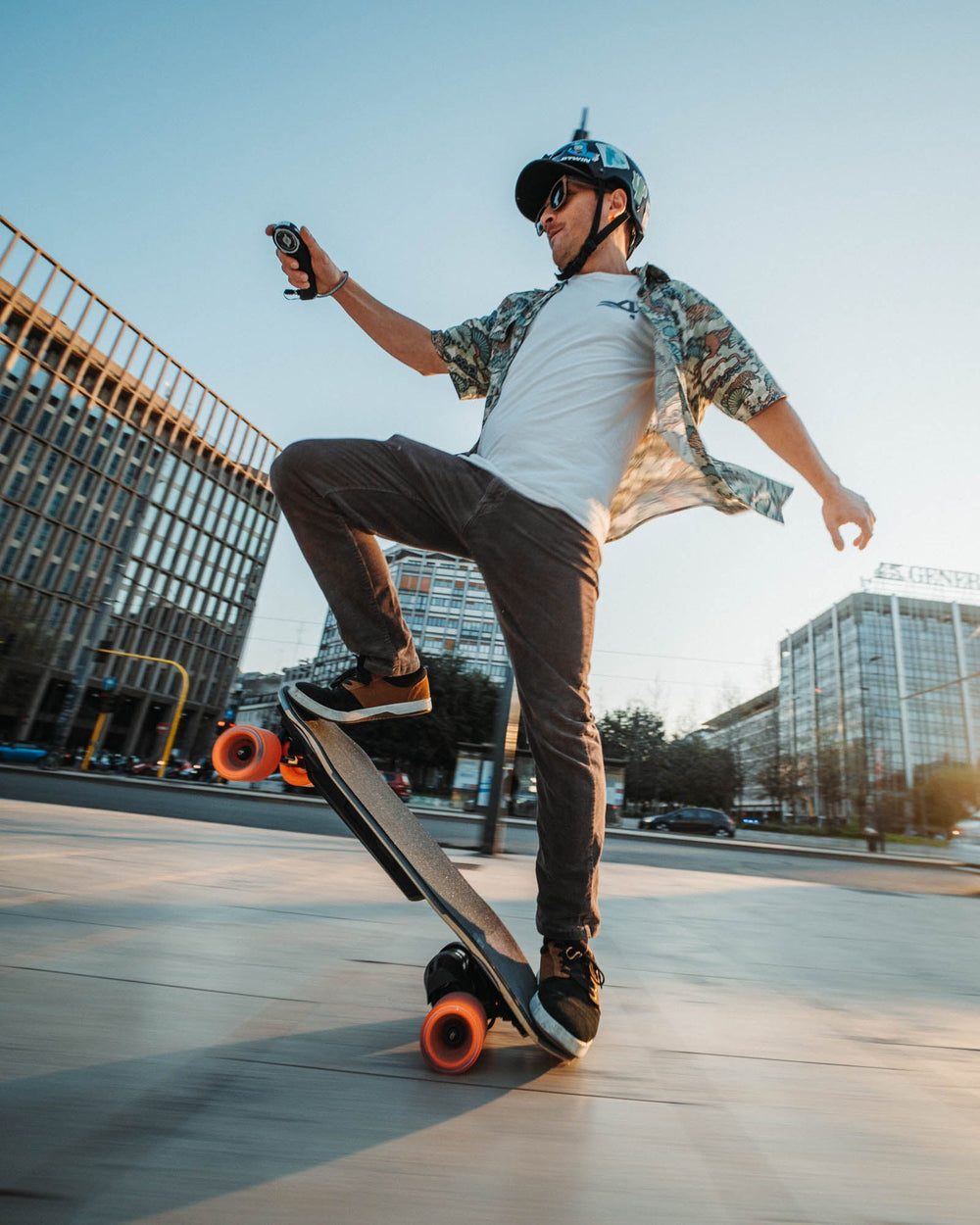 Exway Wave V2 | Ultimate Portable Electric Skateboard with Bifrost 3.0